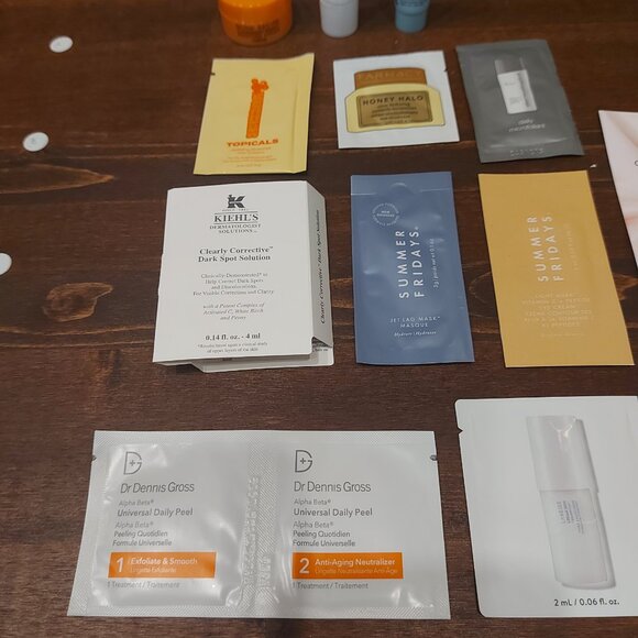 Winter Skin Sample Bag - Picture 4 of 4